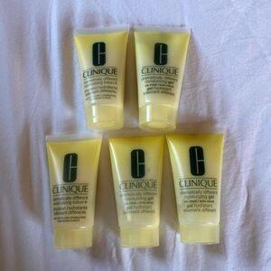 Clinique Dramatically Different Moisturizing Gel/Lotion Bundle